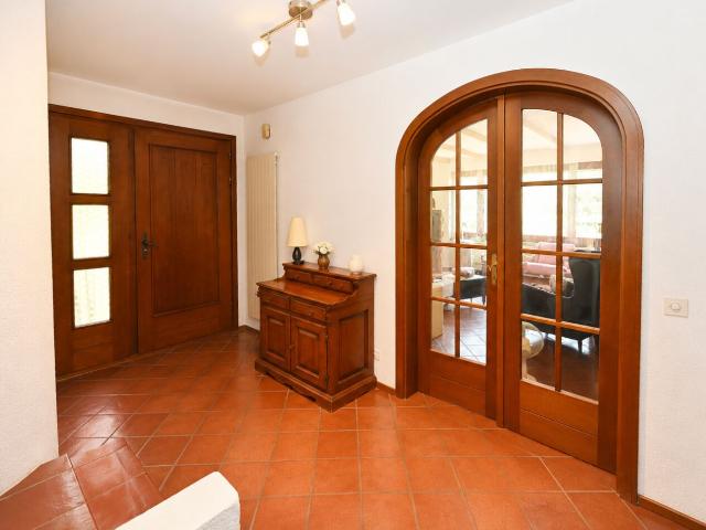 Villa with 5.5 rooms on sale in Gentilino 180 m² | dreamo. Ch