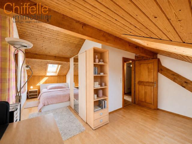 Villa with 5.5 rooms on sale in Quartier résidentiel calme 186 m² | dreamo. Ch