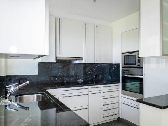 Villa with 6.5 rooms for rent in Dürnten 160 m² | dreamo. Ch