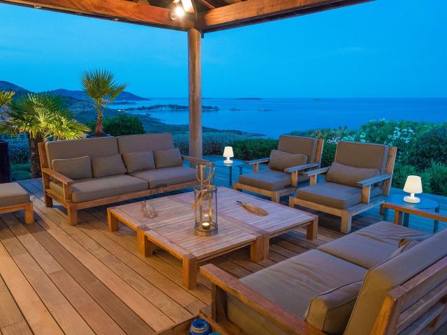 Villa with 6.5 rooms for rent in Porto Vecchio Ref Villa BOR | dreamo. Ch