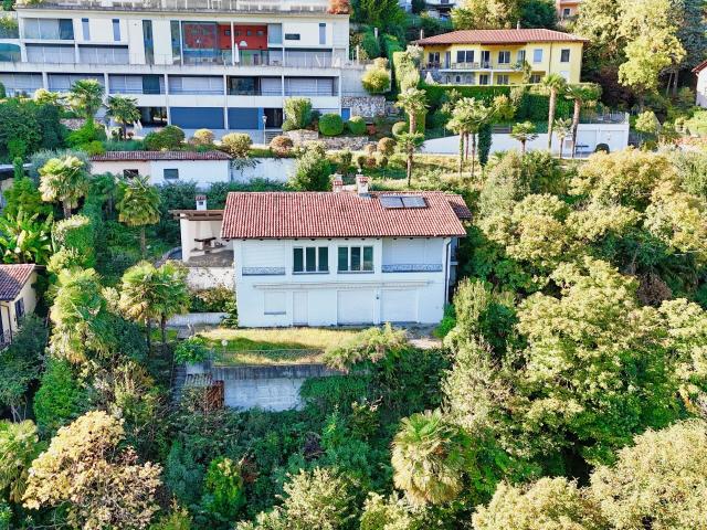 Villa with 6.5 rooms on sale in Morcote Ref 1664 | dreamo. Ch