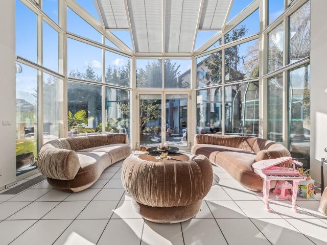 Villa with 6.5 rooms on sale in Niederdorf 285 m² | dreamo. Ch