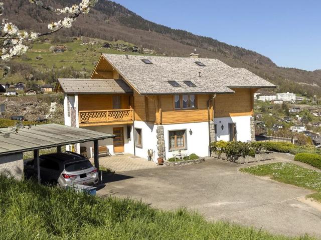 Villa with 6.5 rooms on sale in Choëx 530 m² | dreamo. Ch