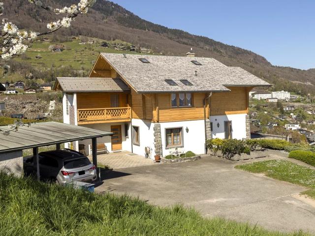 Villa with 6.5 rooms on sale in Choëx 530 m² | dreamo. Ch