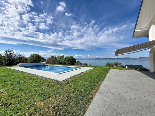 Villa with 6 rooms on sale in Évian les Bains 259 m² | dreamo. Ch