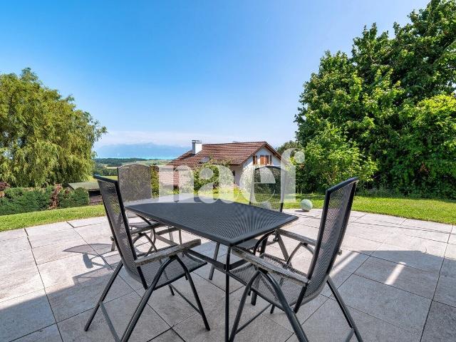 Villa with 6 rooms on sale in Hautemorges 320 m² | dreamo. Ch