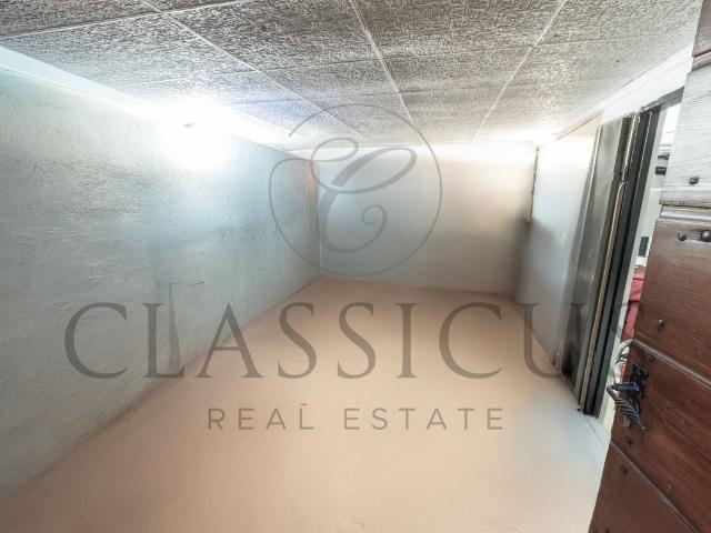 Villa with 7 rooms on sale in Aire la Ville 330 m² | dreamo. Ch