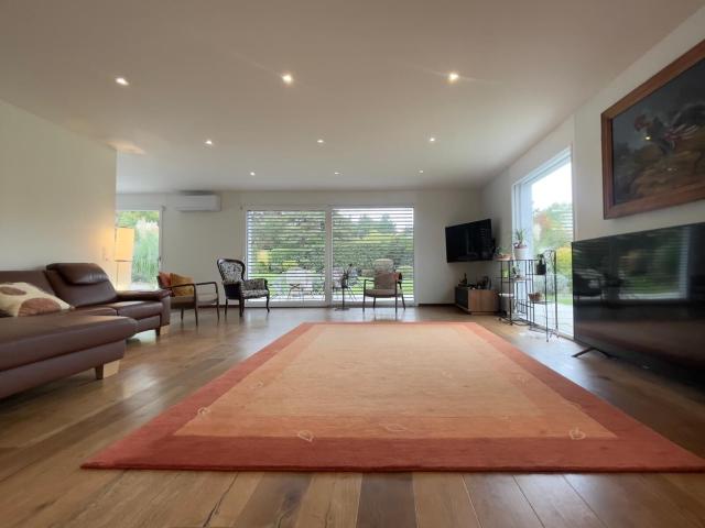 Villa with 7 rooms on sale in Montreux 270 m² | dreamo. Ch