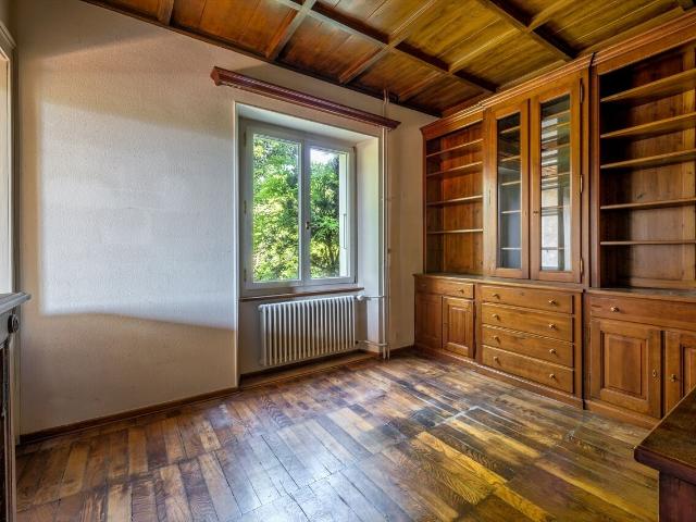 Villa with 8.5 rooms on sale in Orges 200 m² | dreamo. Ch