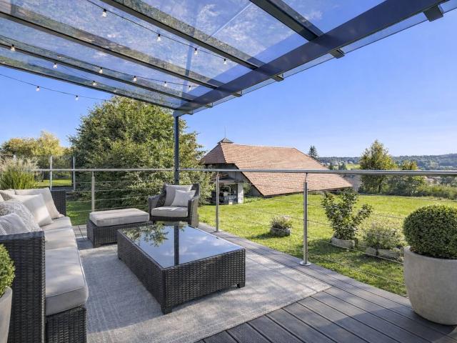 Villa with 8.5 rooms on sale in Froideville 260 m² | dreamo. Ch
