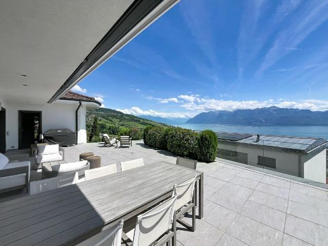 Villa with 8 rooms on sale in Lutry 440 m² | dreamo. Ch