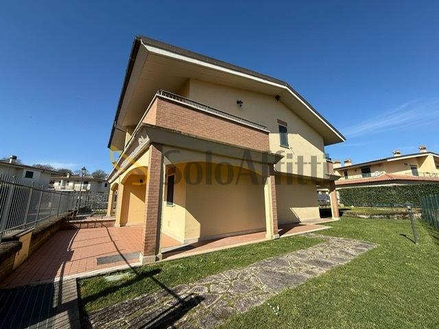Villa a monterosi