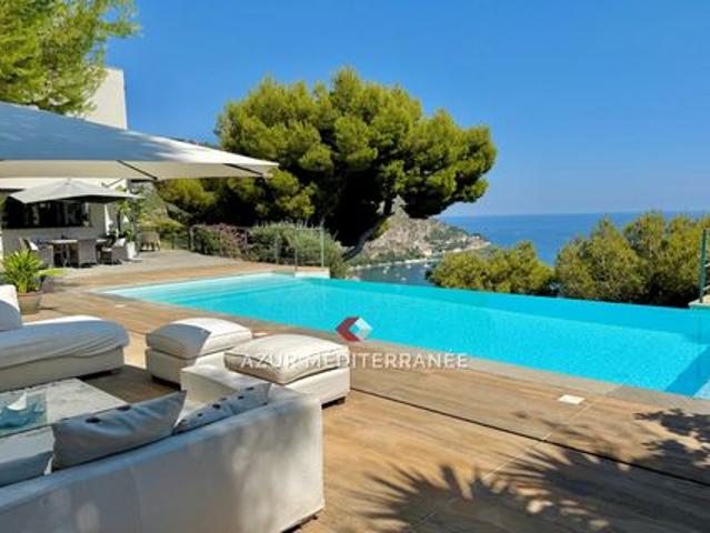 Villa à vendre sur Èze