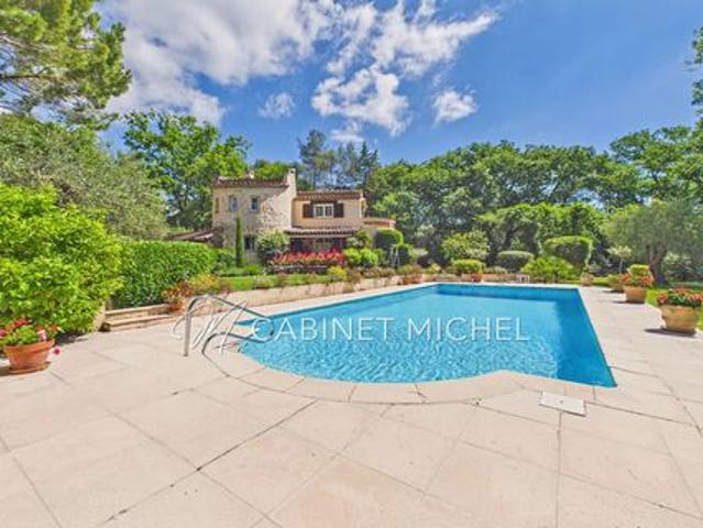 Villa en vente sur Roquefort Les Pins