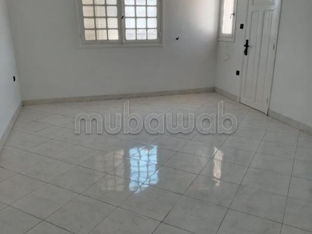 Villa a la location vide a anfa 42000dh