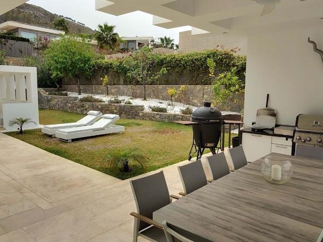 VILLA a la VENTA en JAVEA