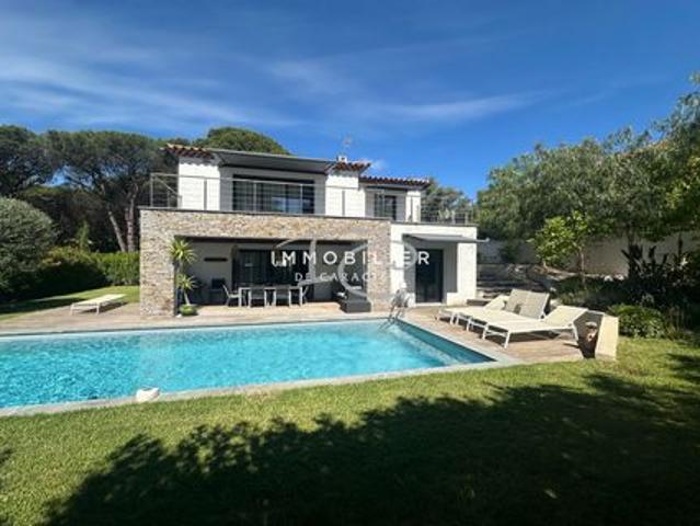 Villa à vendre sur Cavalaire Sur Mer