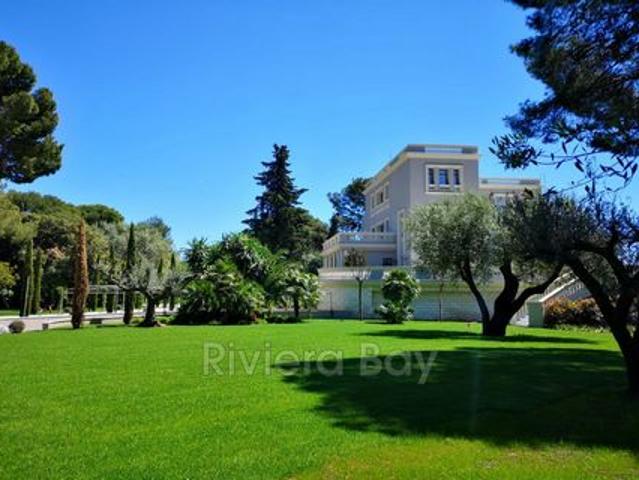 Villa à la vente sur Roquebrune Cap Martin