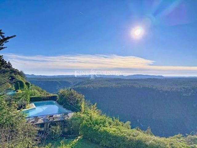 Villa en vente sur Saint Cézaire Sur Siagne