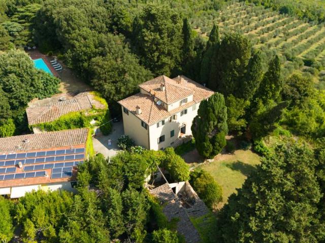 Villa a Livorno 1571m² Livorno