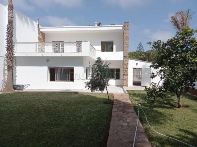 Villa à louer au haut Agdal
