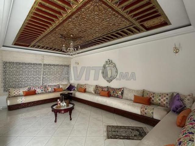 Villa à louer avec piscine