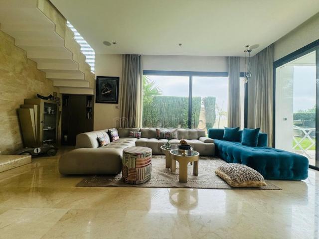 Villa à louer cgi vide non meublée bouskoura