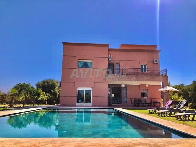 Villa à louer route de Fès