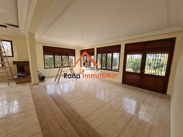 Villa à louer sur Hay Riad
