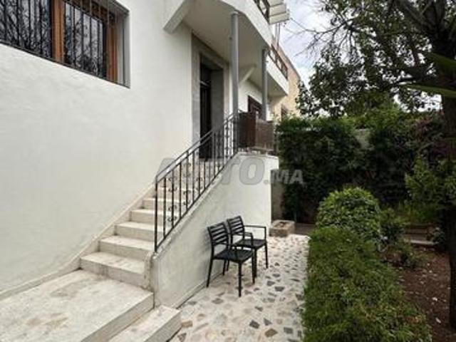 Villa à louer – Usage professionnel – France Ville