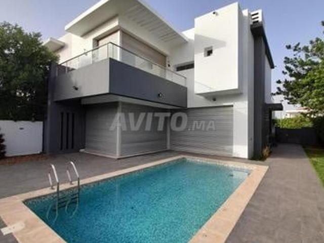 Villa à louer 658 m² à Ville Verte Casablanca