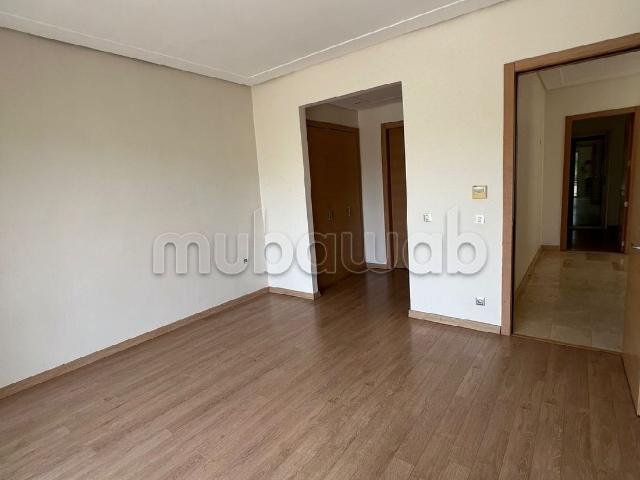Villa à présitgia pour location avec piscine 348m²