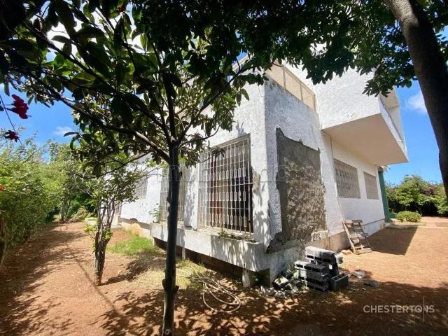 Villa à Rénover à la Pinède 1000m2 terrain