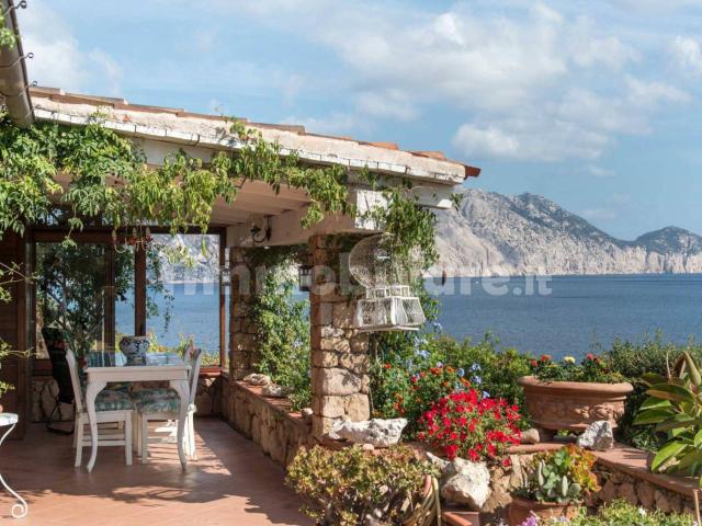 Villa a schiera 4 locali, buono stato, Punta Molara, San Teodoro