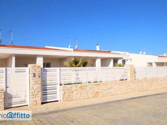 Villa a schiera con terrazzo Bari