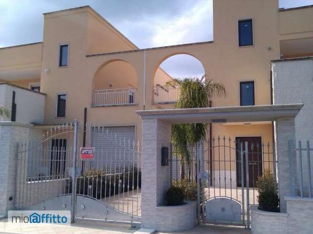 Villa a schiera con terrazzo Fasano