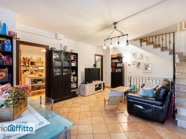 Villa a schiera con terrazzo Infernetto, axa, casal palocco, madonnetta a roma