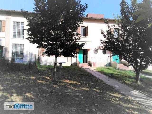 Villa a schiera arredata Colli