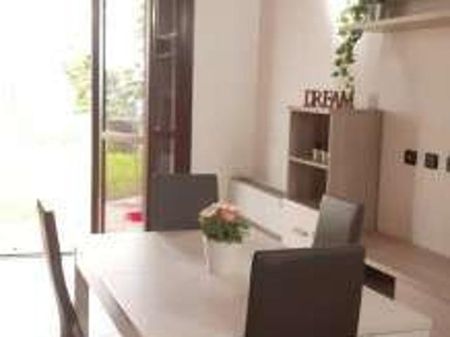 Villa a schiera arredata Vignola
