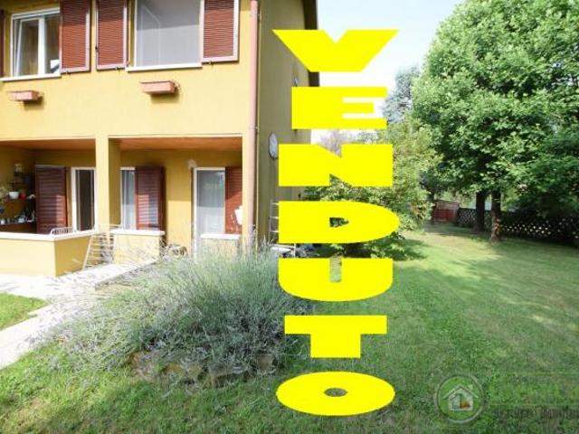 VILLA A SCHIERA di 4 vani e di 225 mq CAVENAGO DI BRIANZA rif. IGC VILLA VIA MANZONI