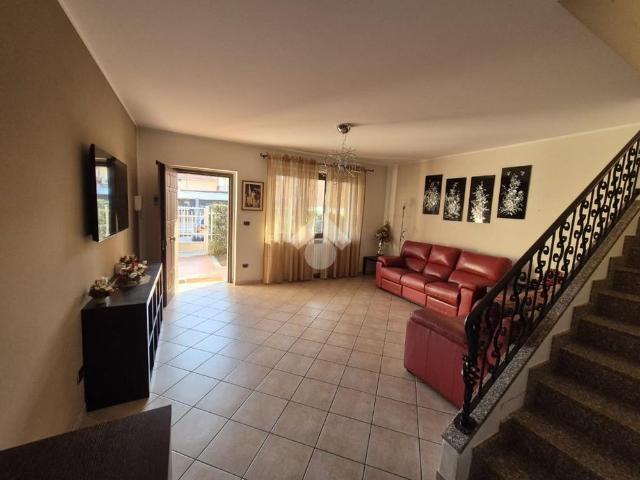 Villa a schiera in affitto