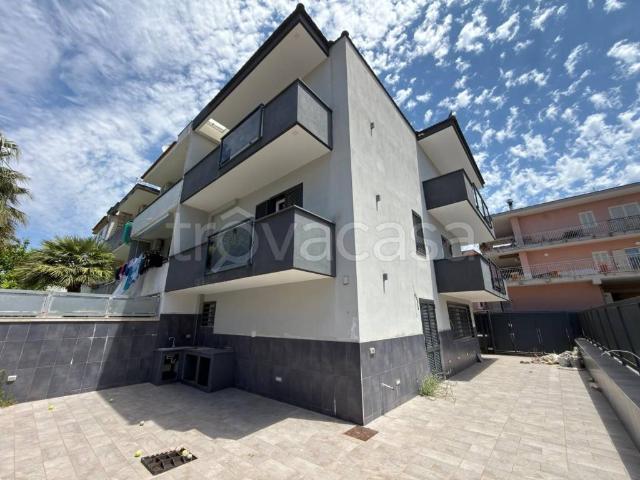 Villa a Schiera in affitto a Mugnano di Napoli corso Italia, non arredato/vuoto, arredato, giardino privato TrovaCasa