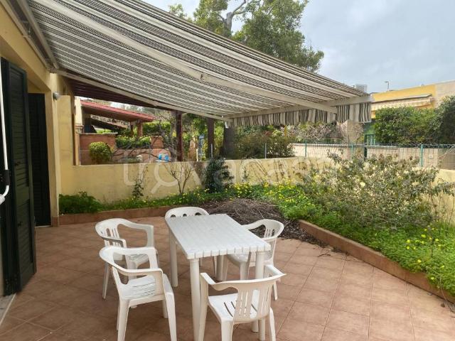 Villa a Schiera in affitto a Melendugno viale degli Eucaliptus, arredato, giardino privato, angolo cottura TrovaCasa