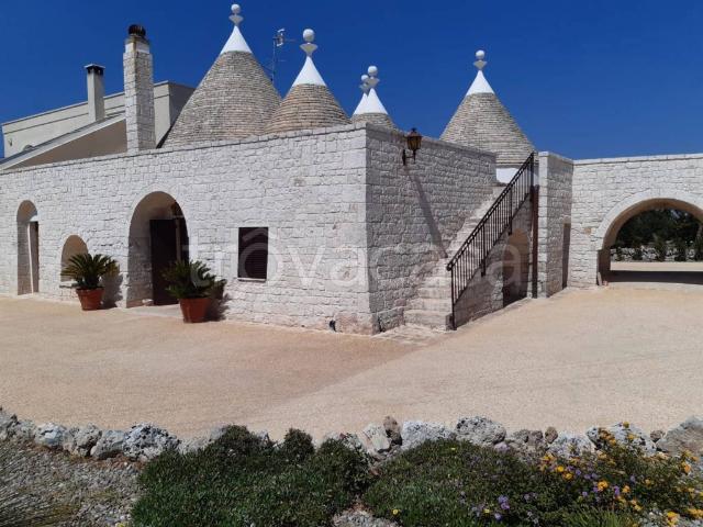 Villa a Schiera in affitto a Monopoli contrada Aratico, arredato, giardino privato, terrazzo TrovaCasa