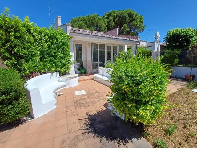 Villa a Schiera in affitto a Ostuni, arredato, giardino privato, posto auto TrovaCasa