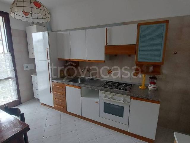 Villa a Schiera in affitto a Baricella via Brunelli, arredato, giardino privato, terrazzo TrovaCasa