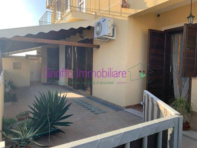Villa a schiera in affitto a Custonaci via del Pacecoto