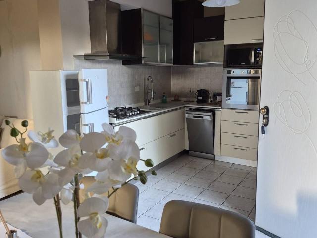 Villa a schiera in affitto a Castelnuovo Magra