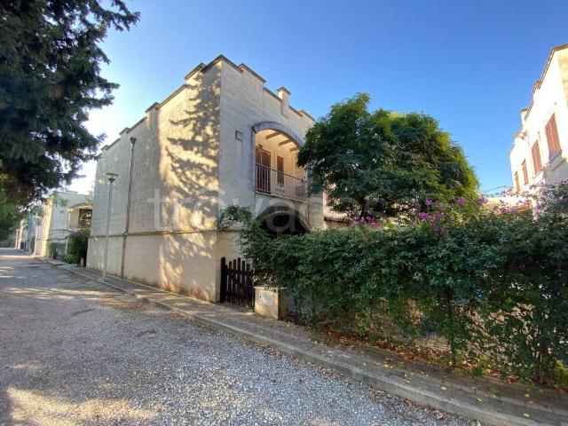 Villa a Schiera in affitto a Castellaneta contrada Borgo Perrone, arredato, giardino privato, zanzariere TrovaCasa