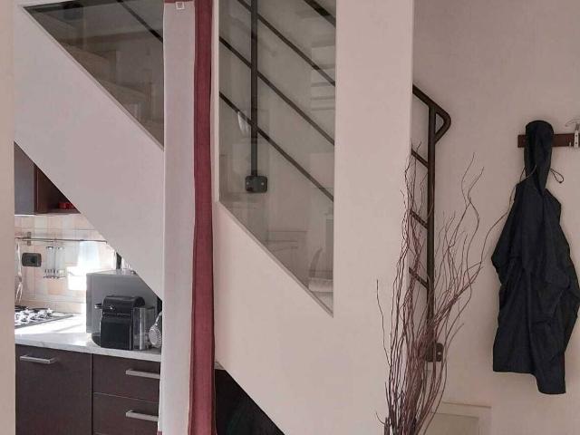 Villa a schiera in affitto a Carrara